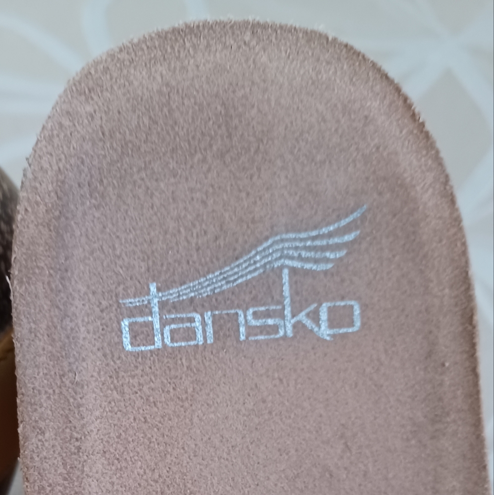 Dansko Wedges - Picture 5 of 10